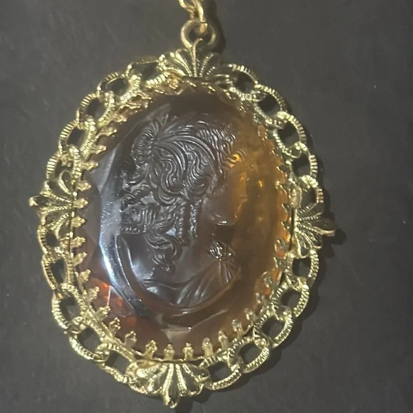🛑🛑SOLD - Whiting & Davis Vintage Cameo Necklace - Picture 15 of 17